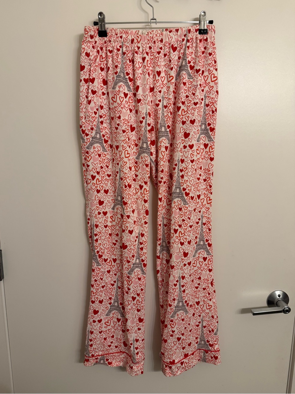 BedHead Paris Je Taime Eiffel Tower Long Sleeve Pajama Set - Picture 6 of 7